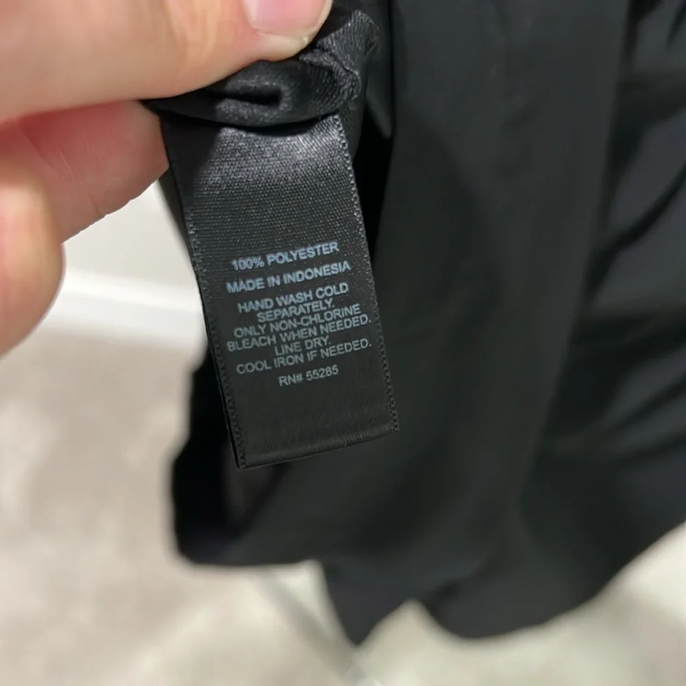 Express: Size 4, Black Ruffle Romper - Picture 5 of 5